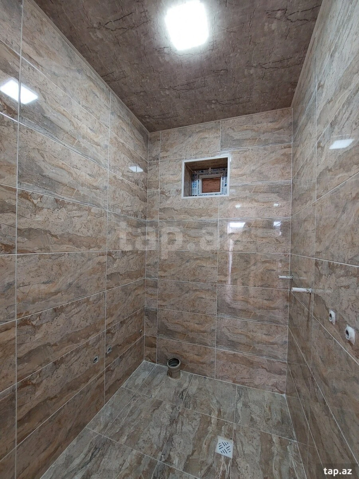 Satılır 3 otaqlı həyət evi