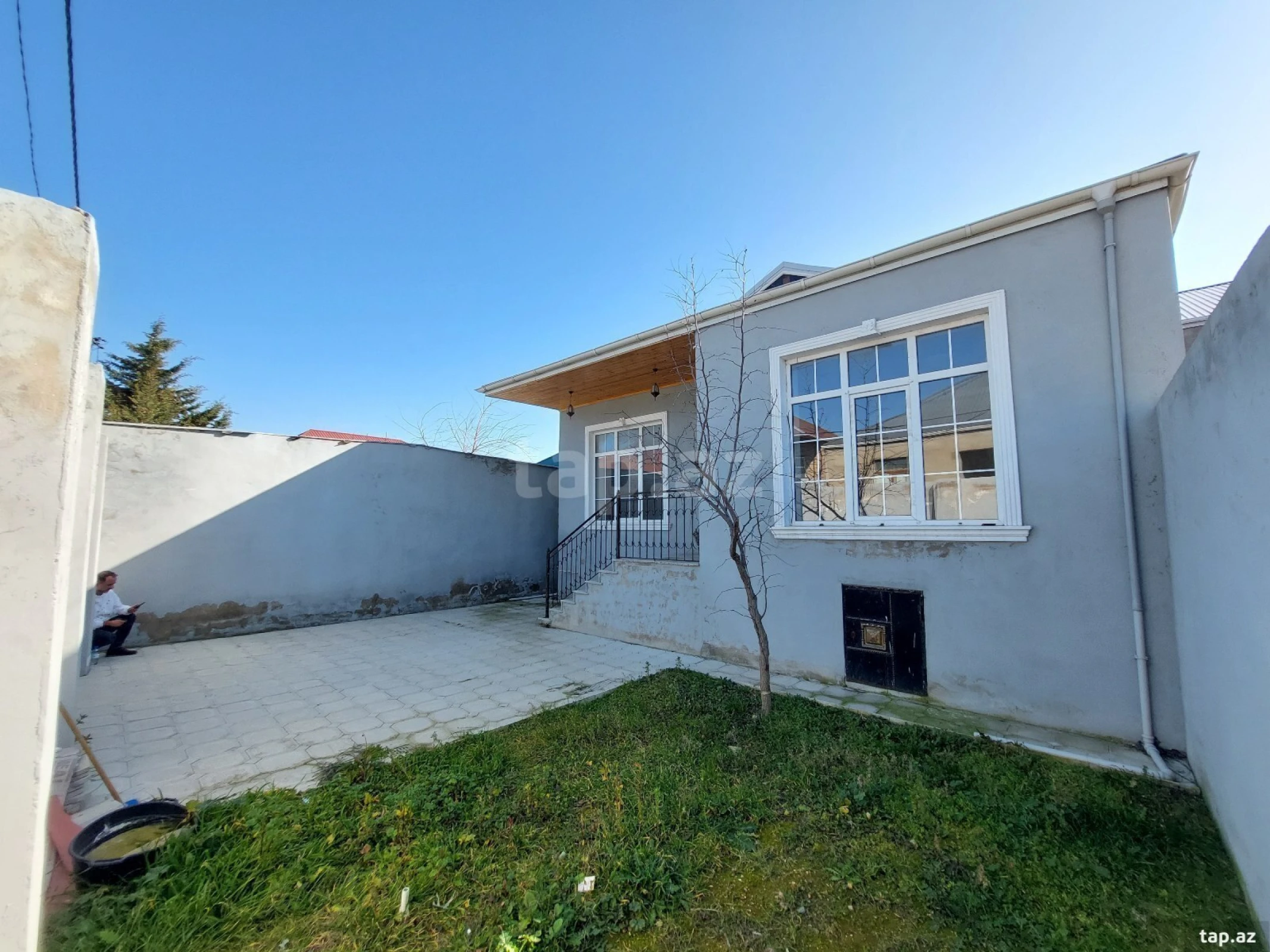 Satılır 3 otaqlı həyət evi