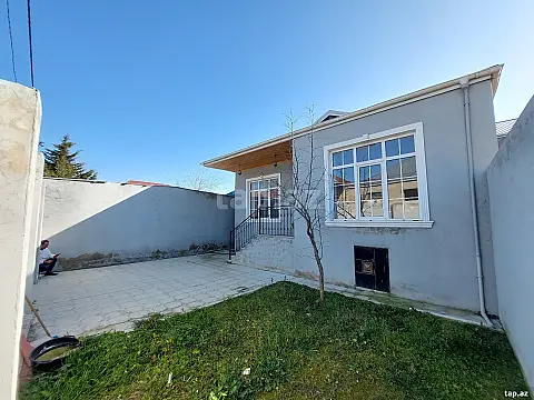 Satılır 3 otaqlı həyət evi