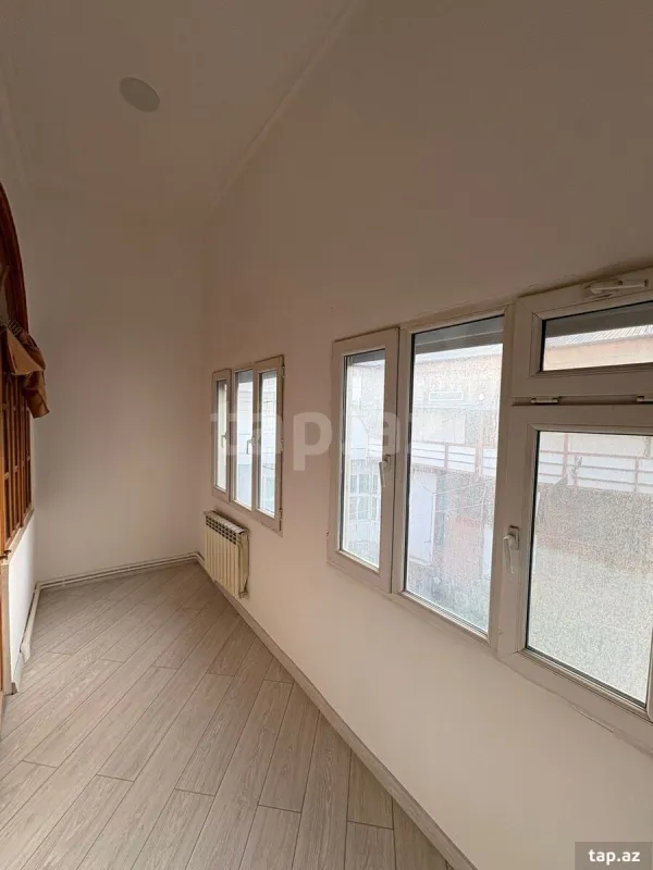 Satılır 3 otaqlı yeni tikili 90 m²