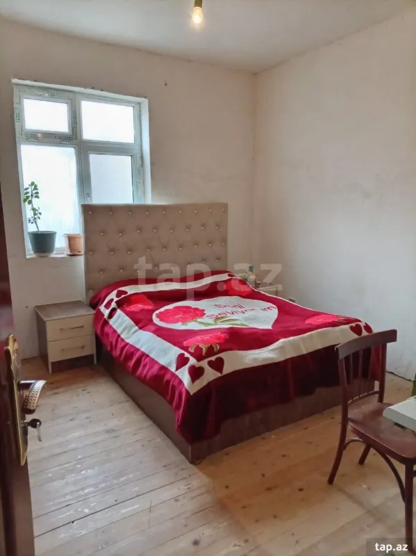 Satılır 3 otaqlı həyət evi