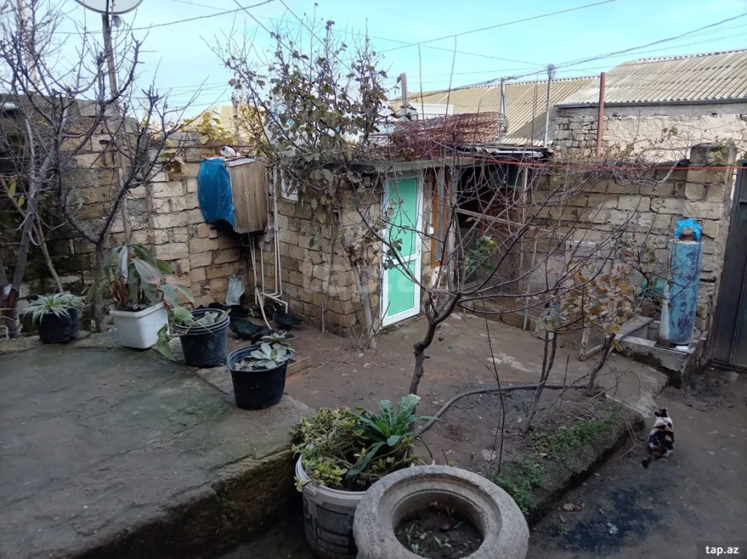 Satılır 3 otaqlı həyət evi