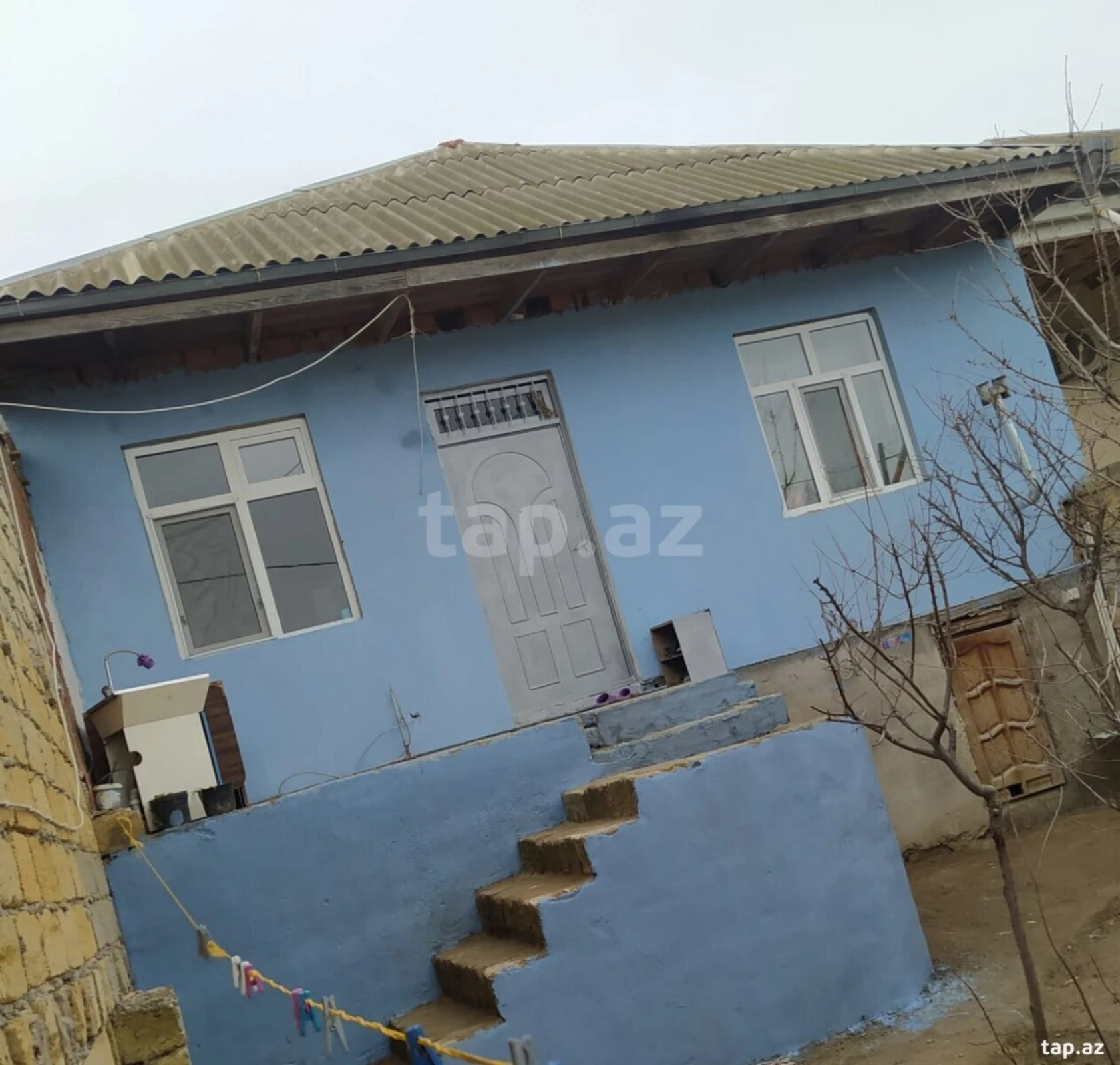 Satılır 3 otaqlı həyət evi