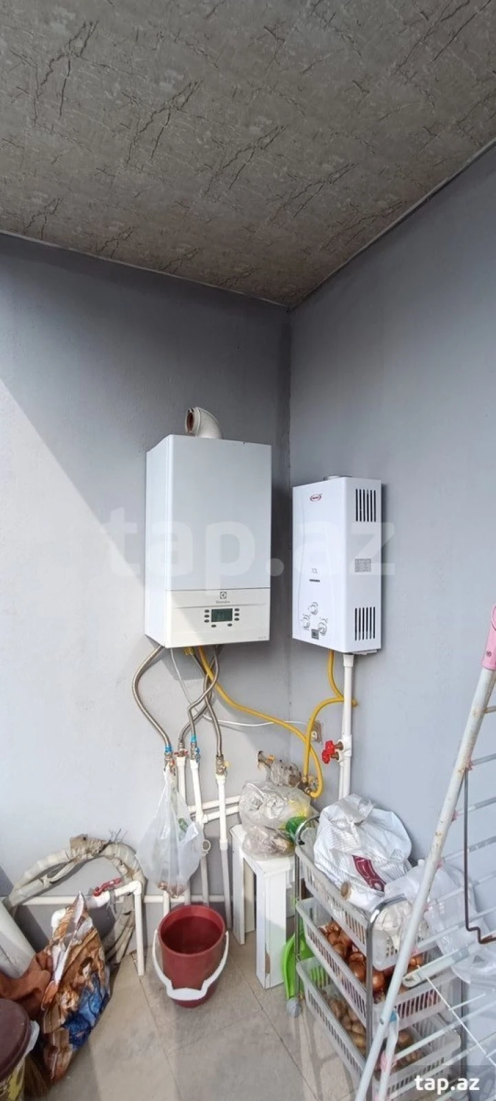 Satılır 3 otaqlı həyət evi