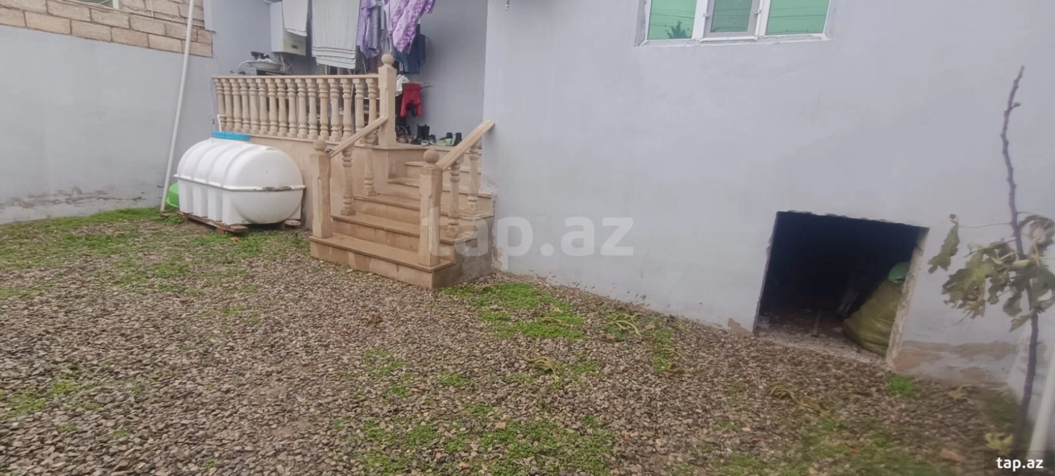 Satılır 3 otaqlı həyət evi