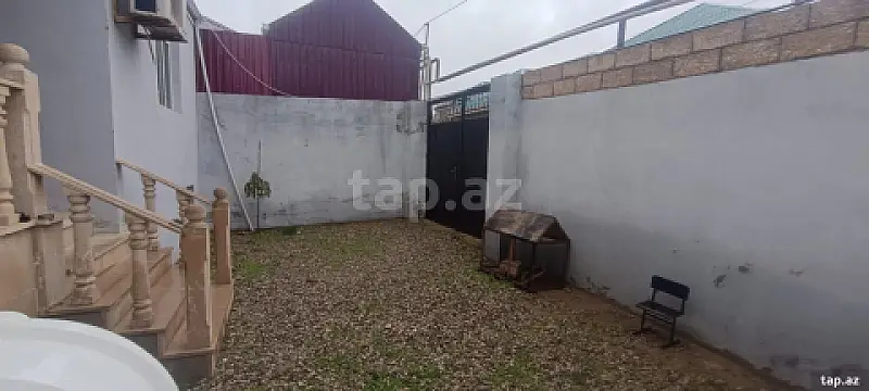 Satılır 3 otaqlı həyət evi