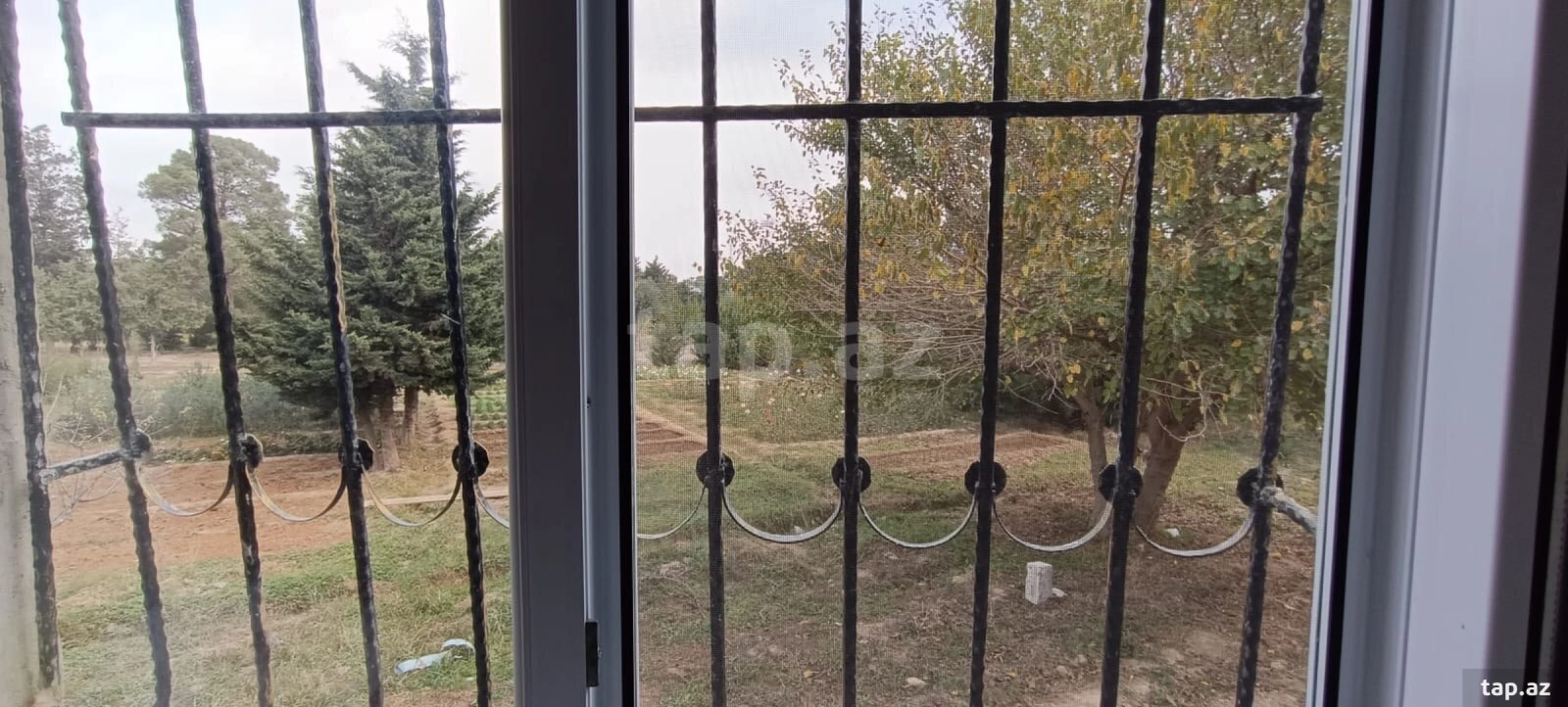 Satılır 3 otaqlı həyət evi