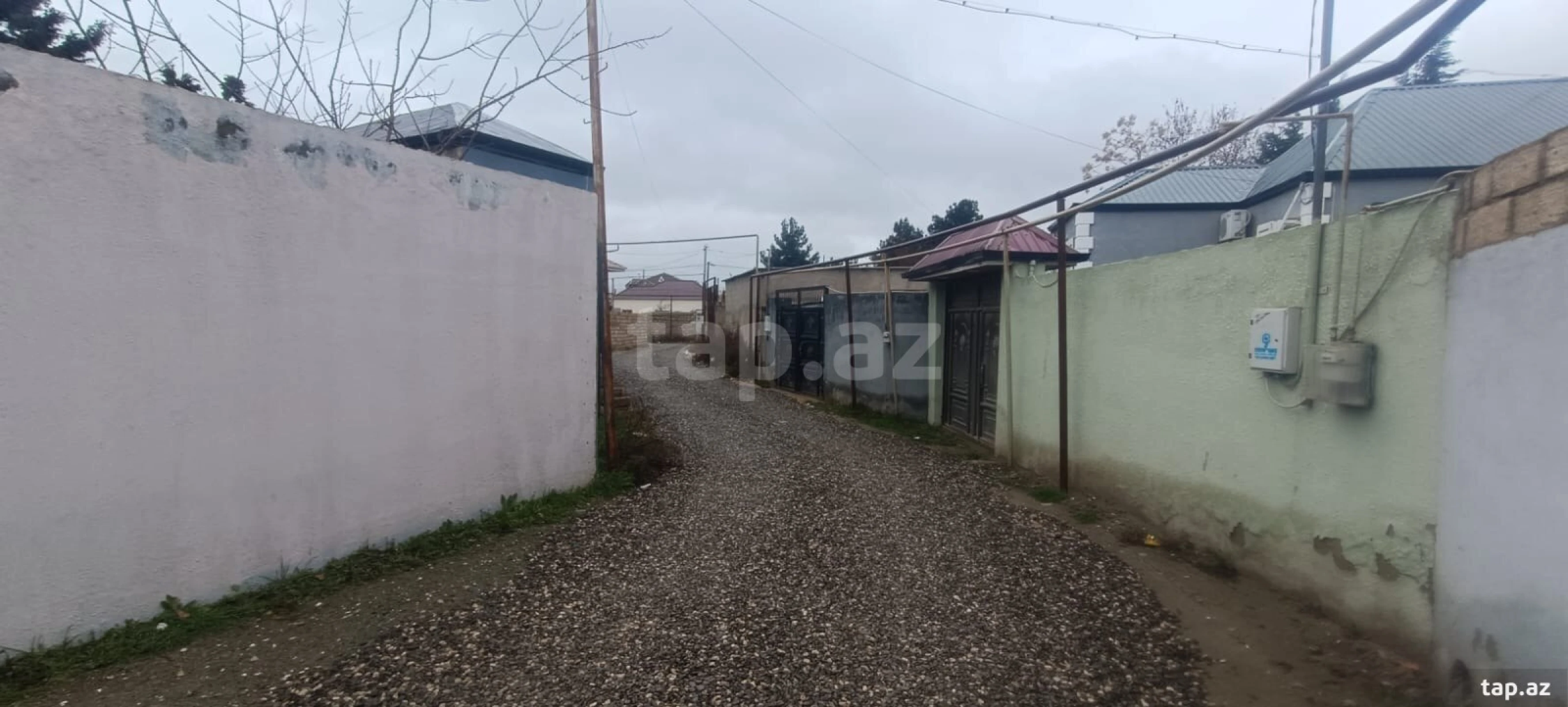 Satılır 3 otaqlı həyət evi