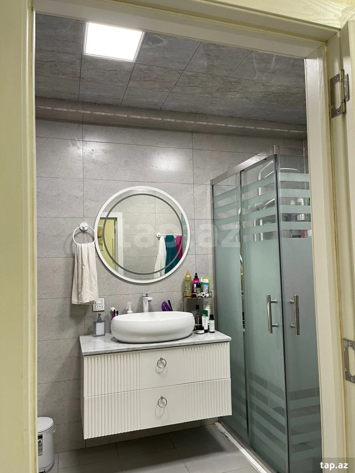 Satılır 2 otaqlı yeni tikili 78 m²