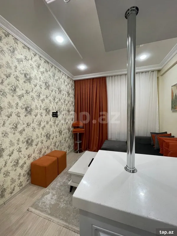 Satılır 2 otaqlı yeni tikili 78 m²