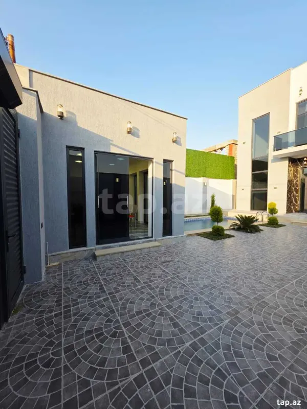 Satılır 4 otaqlı həyət evi