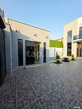 Satılır 4 otaqlı həyət evi