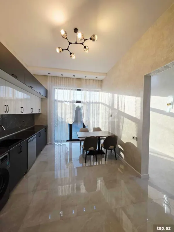 Satılır 4 otaqlı həyət evi