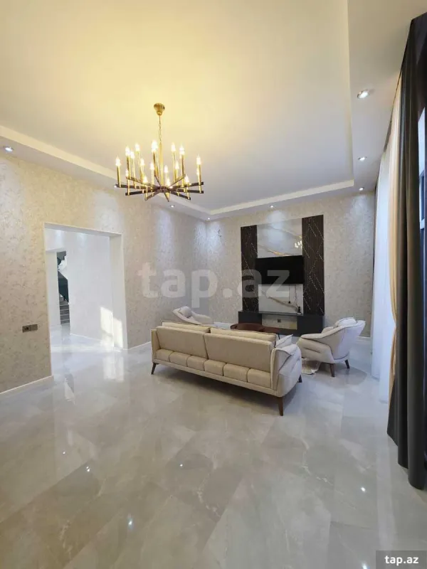 Satılır 4 otaqlı həyət evi