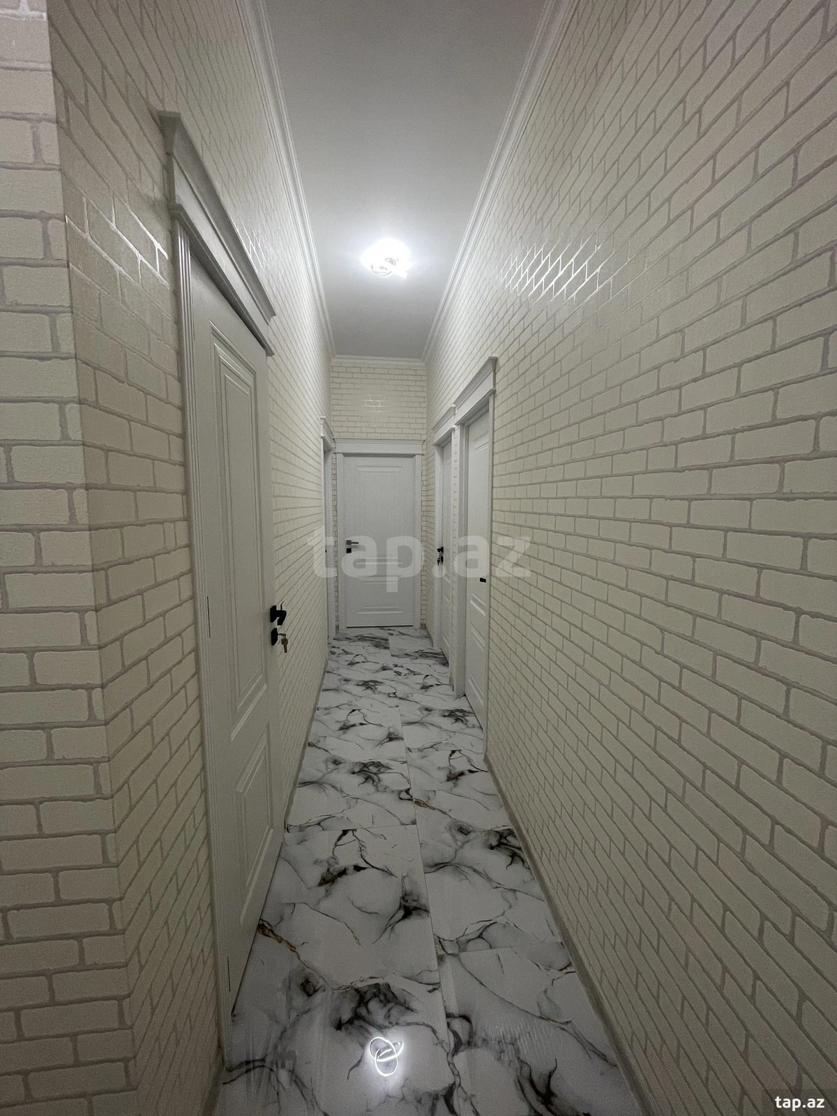 Satılır 3 otaqlı yeni tikili 68 m²