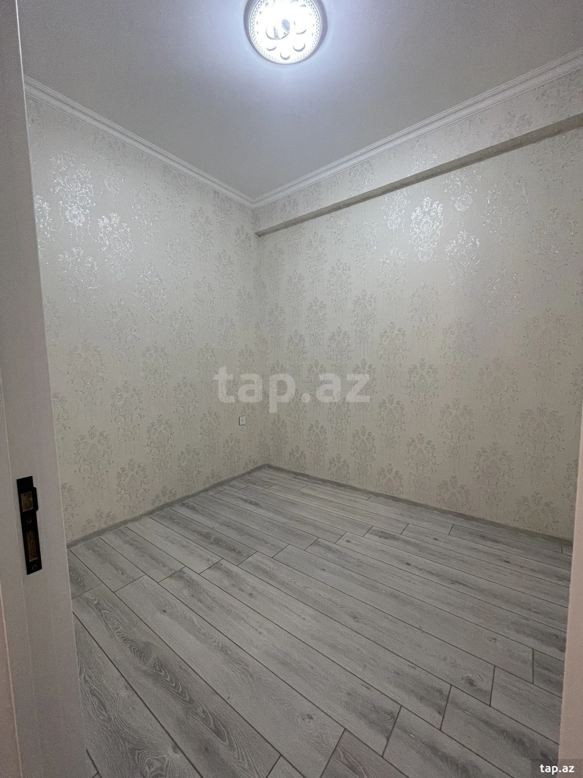 Satılır 3 otaqlı yeni tikili 68 m²