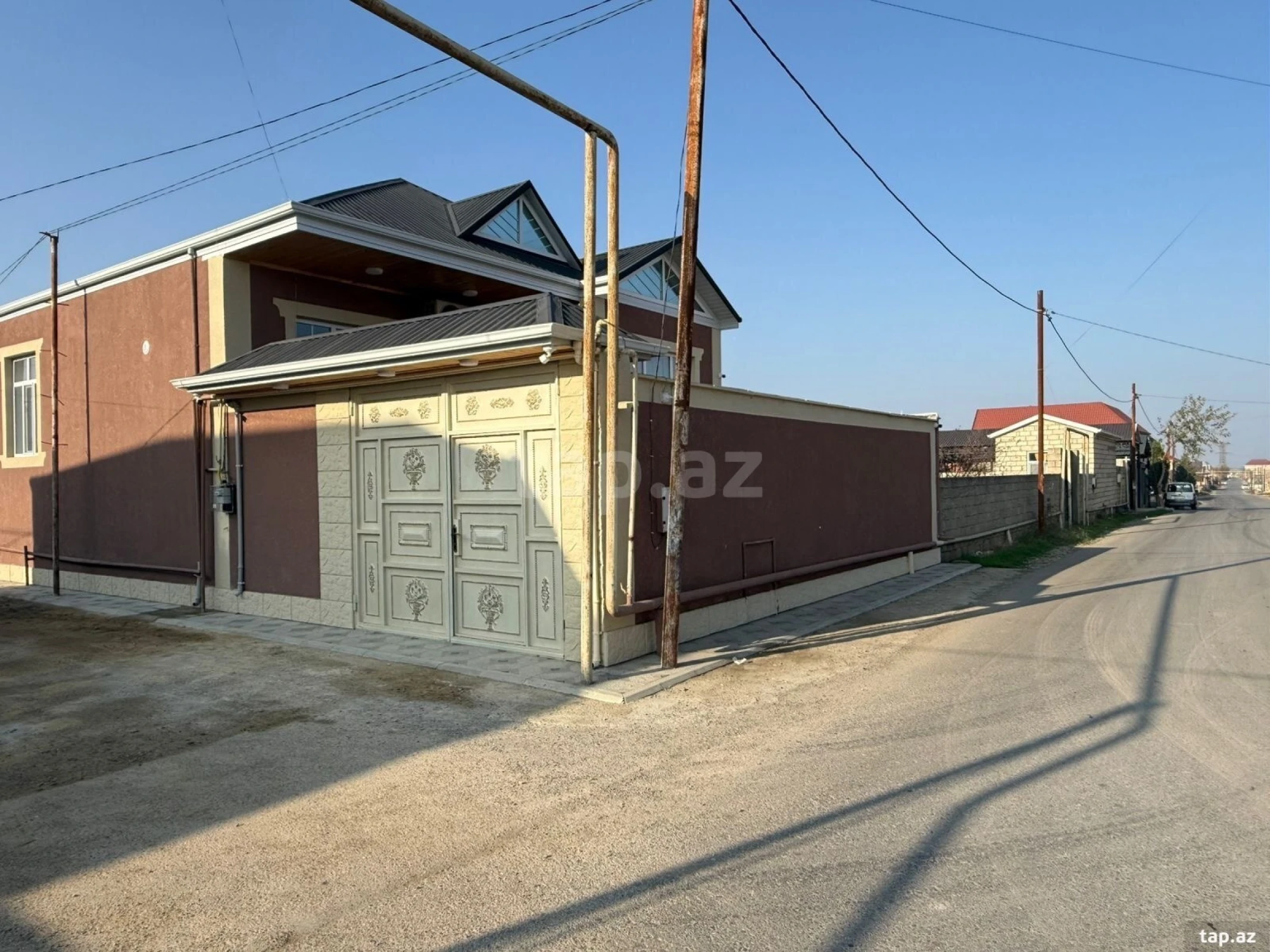 Satılır 3 otaqlı həyət evi