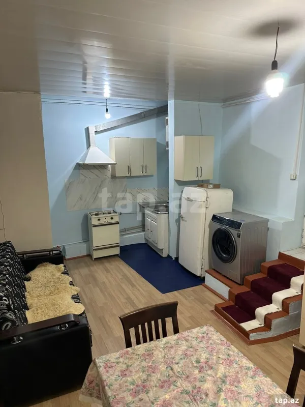 Kirayə verilir 2 otaqlı həyət evi 30 m²