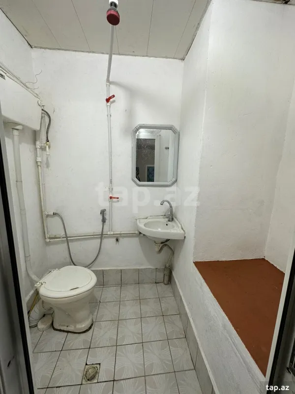 Kirayə verilir 2 otaqlı həyət evi 30 m²