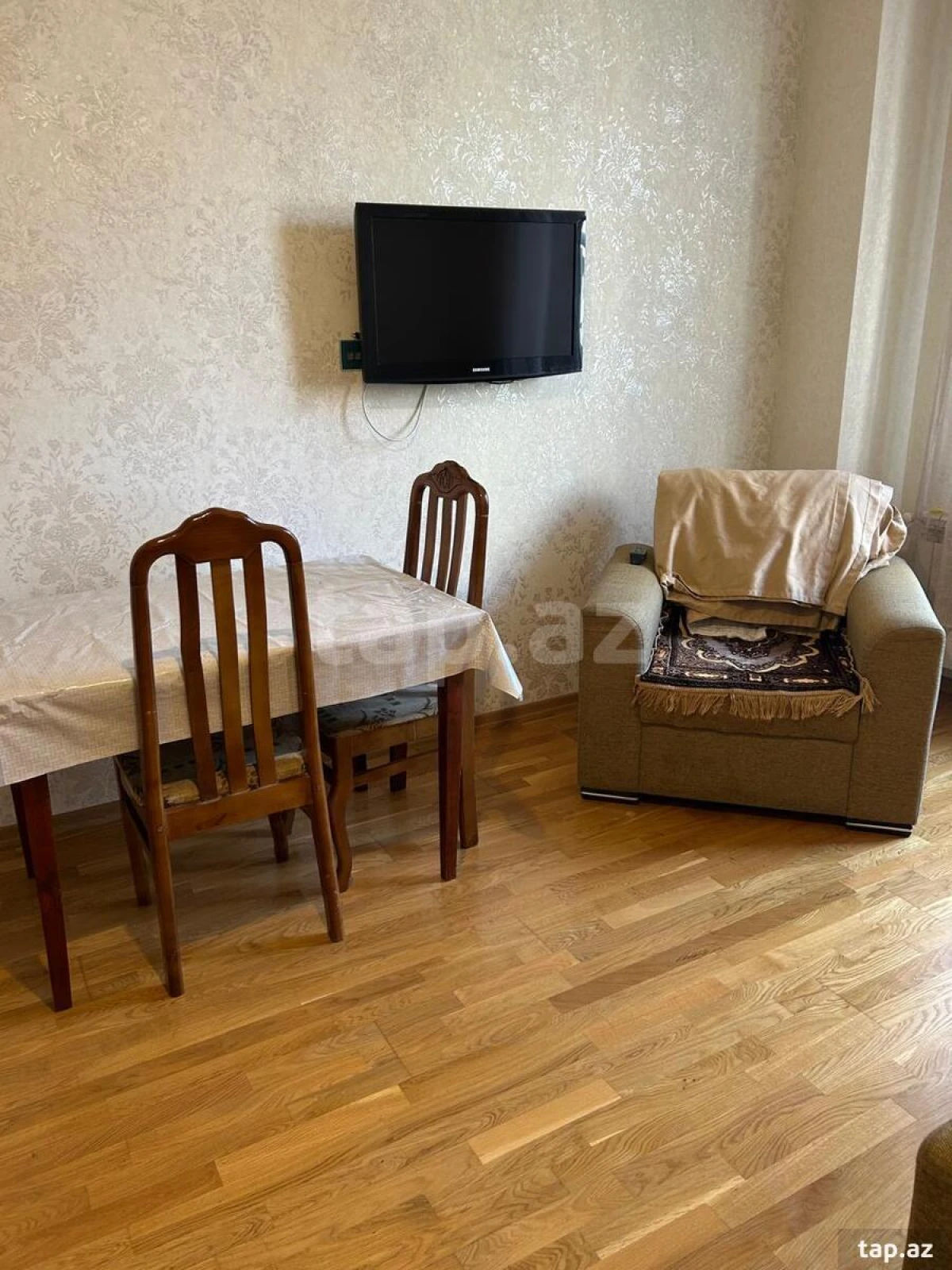 Kirayə verilir 2 otaqlı yeni tikili 55 m²