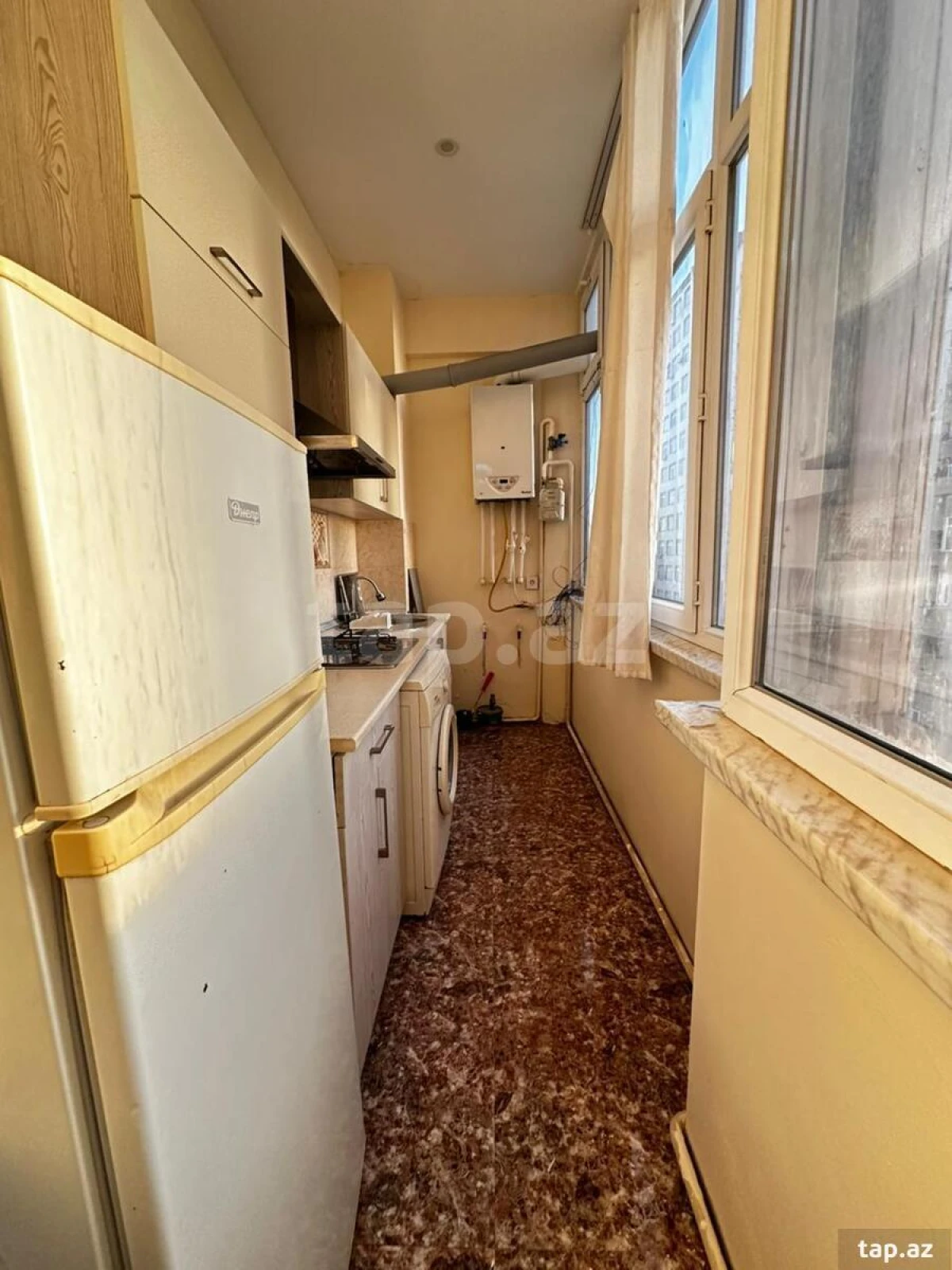 Kirayə verilir 2 otaqlı yeni tikili 65 m²