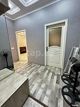 Kirayə verilir 2 otaqlı yeni tikili 65 m²