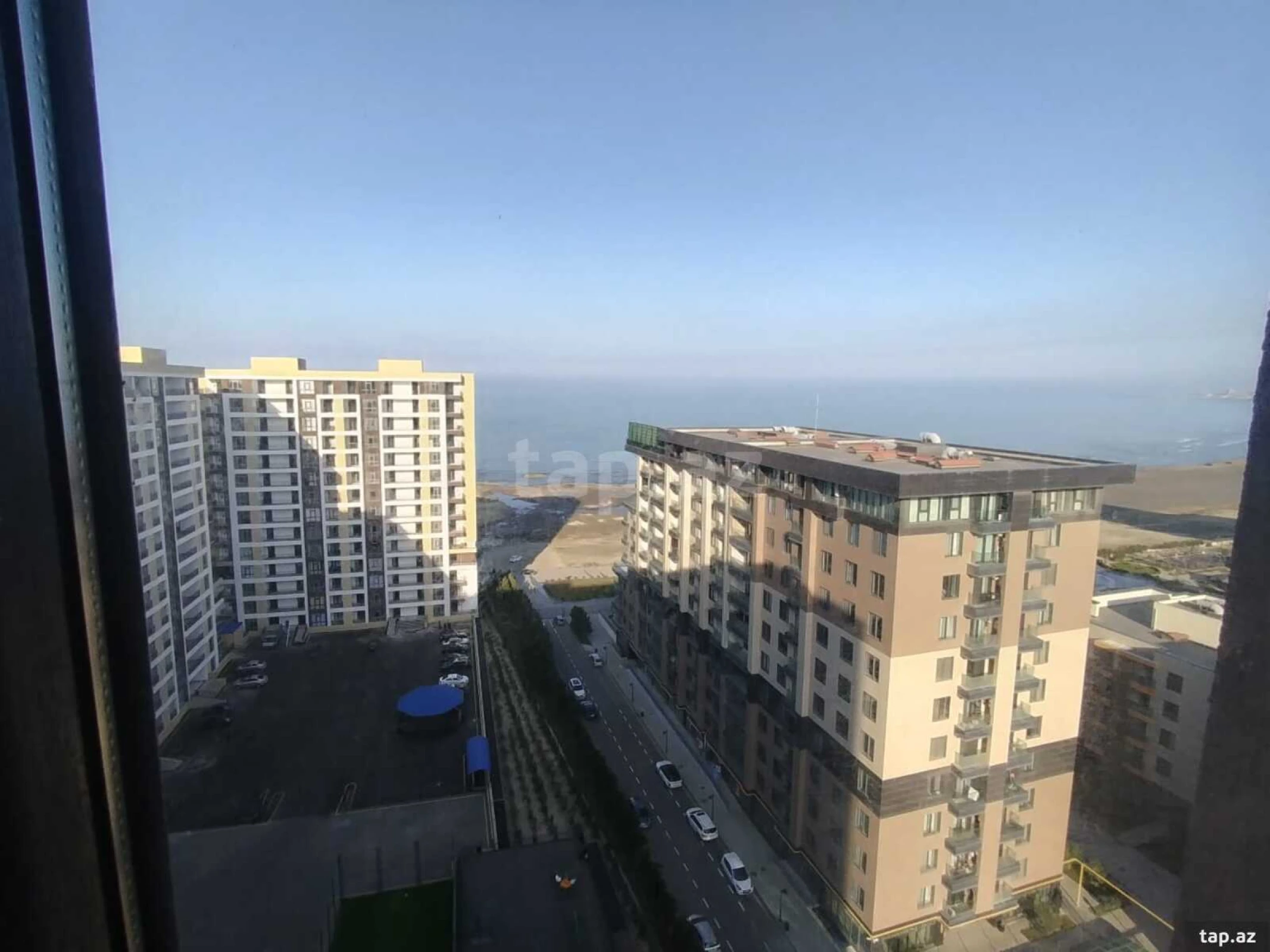 Kirayə verilir 3 otaqlı yeni tikili 130 m²