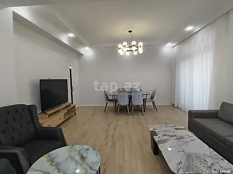 Kirayə verilir 3 otaqlı yeni tikili 130 m²