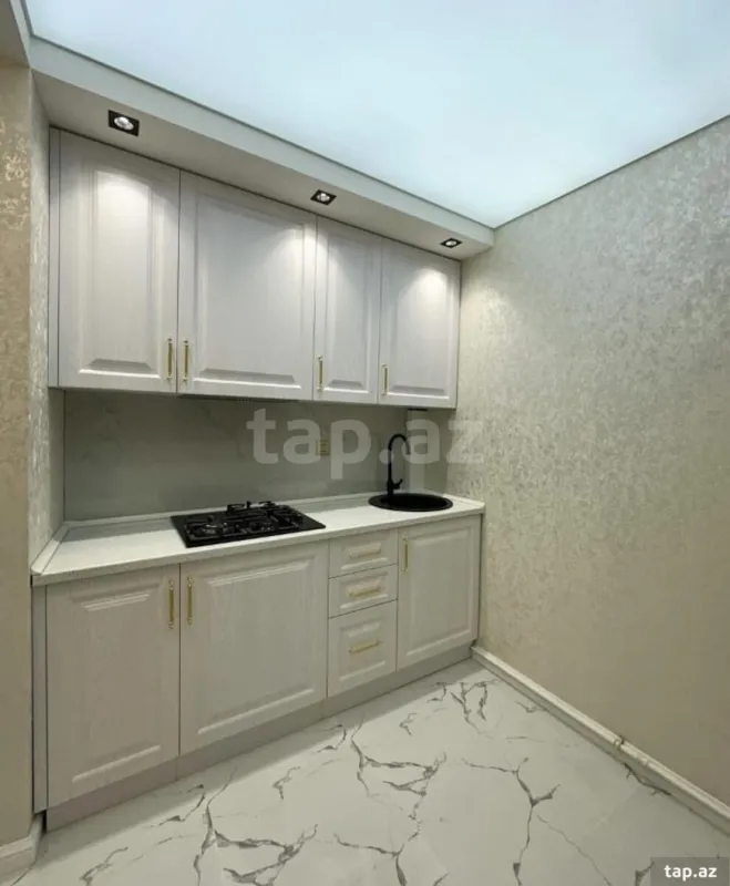 Satılır 2 otaqlı mənzil 61 m²
