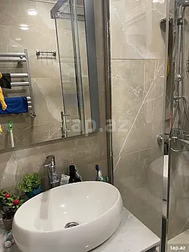 Kirayə verilir 2 otaqlı yeni tikili 54 m²