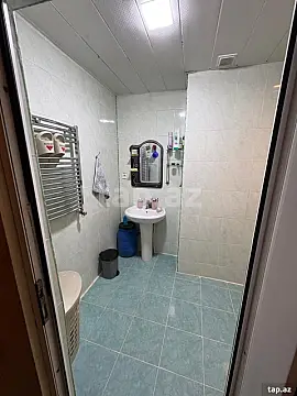 Satılır 3 otaqlı yeni tikili 120 m²