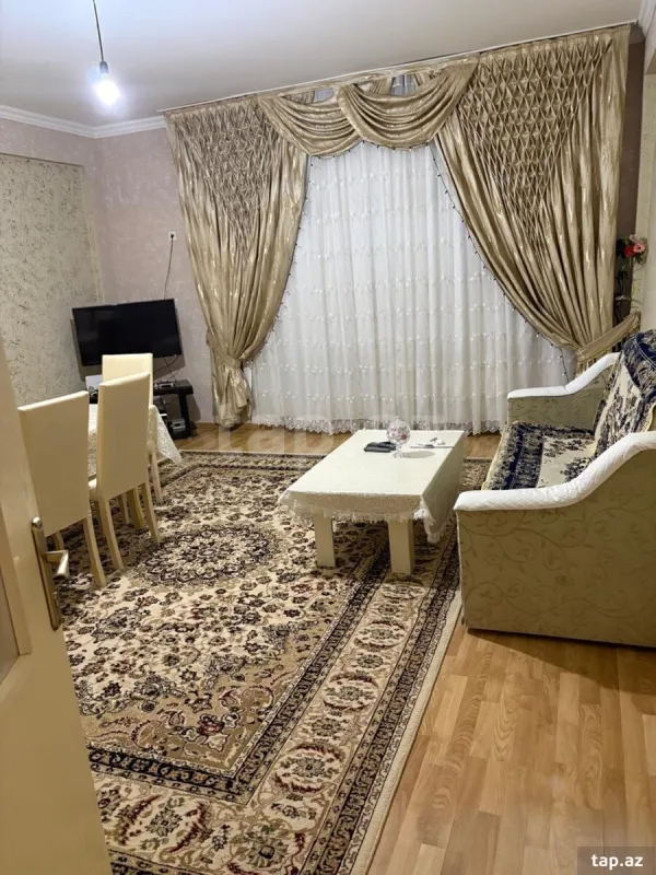 Satılır 3 otaqlı yeni tikili 120 m²