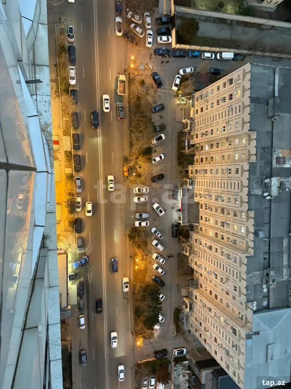 Satılır 3 otaqlı yeni tikili 120 m²