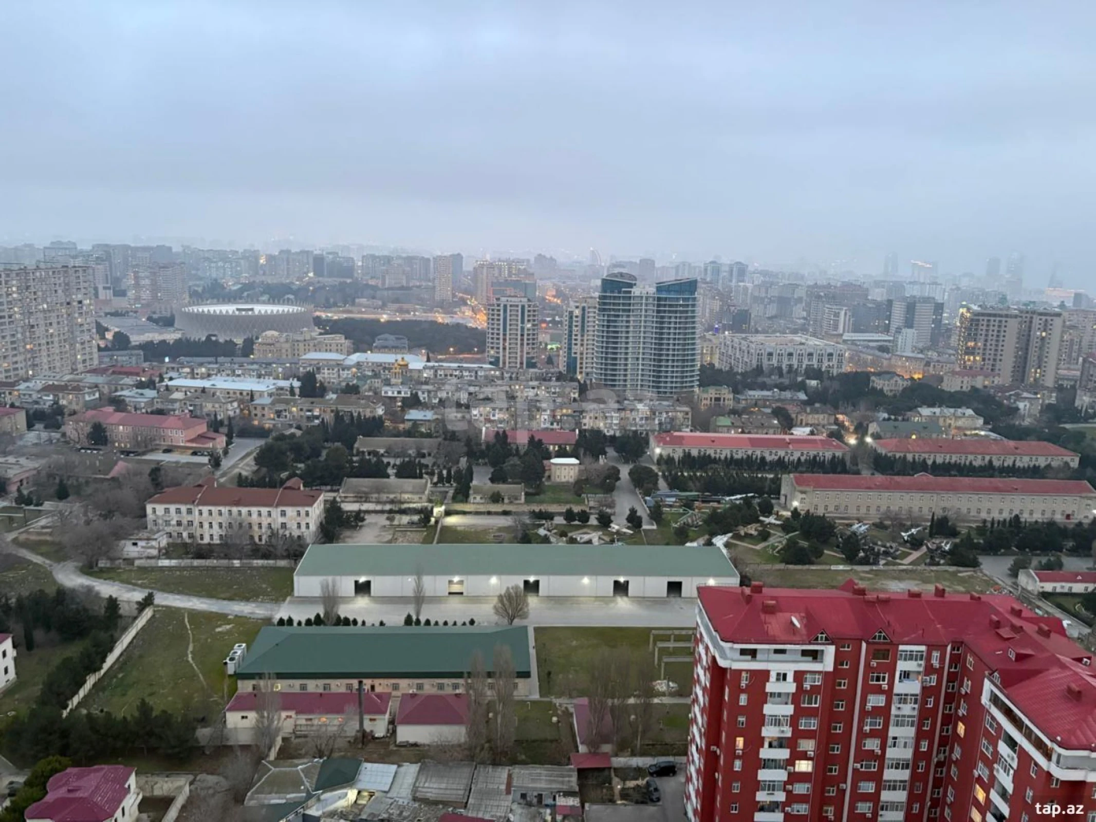 Satılır 3 otaqlı yeni tikili 120 m²