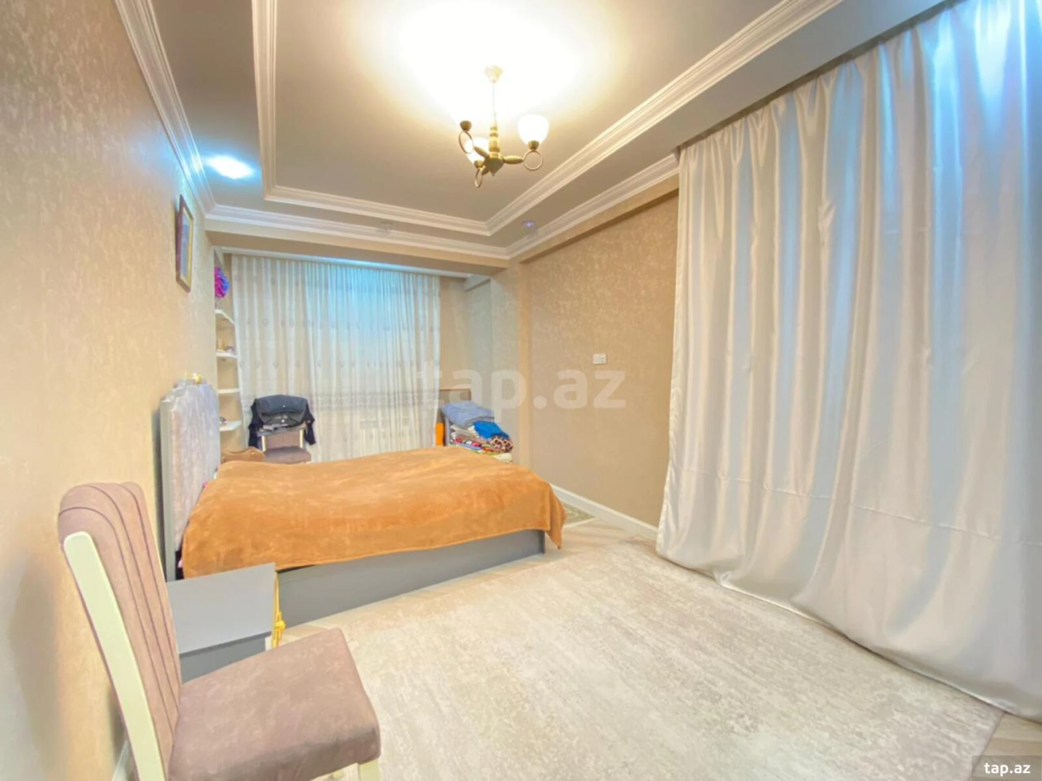 Satılır 3 otaqlı yeni tikili 129.8 m²