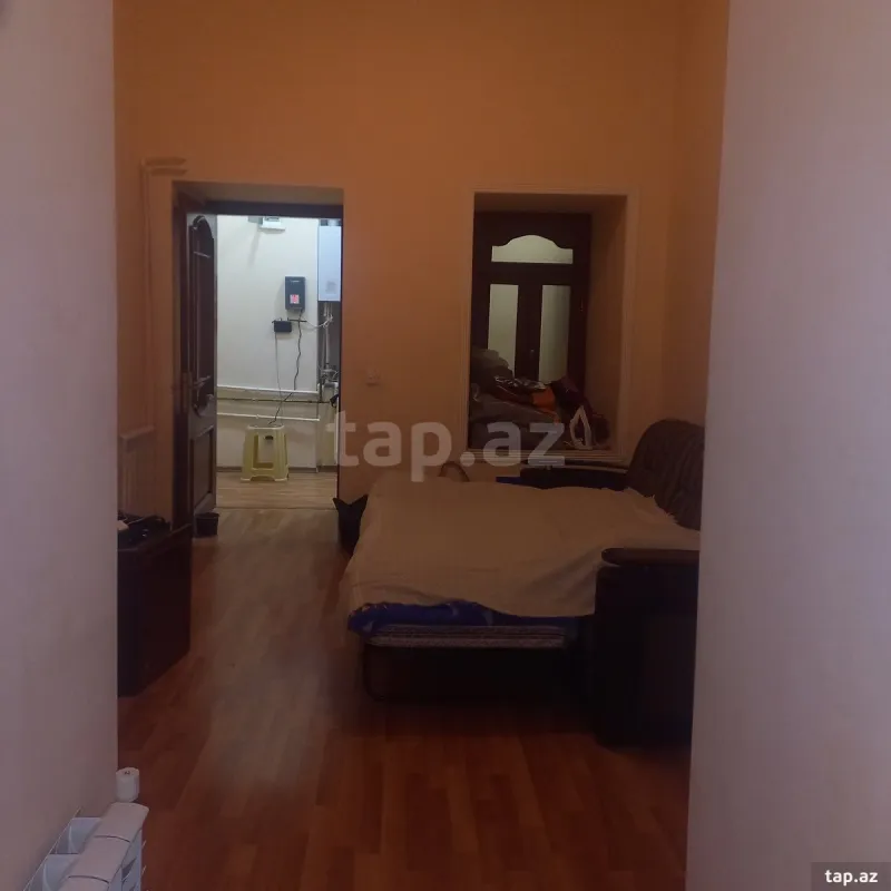 Kirayə verilir 3 otaqlı həyət evi