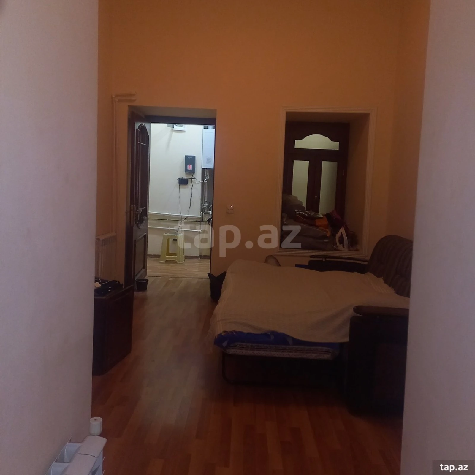 Kirayə verilir 3 otaqlı həyət evi