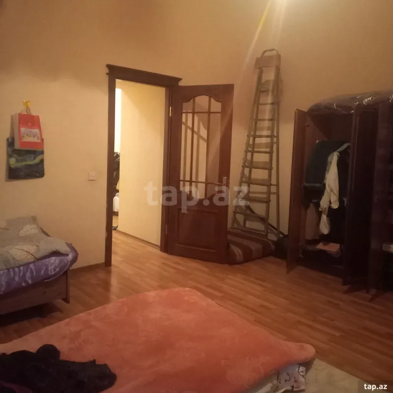 Kirayə verilir 3 otaqlı həyət evi