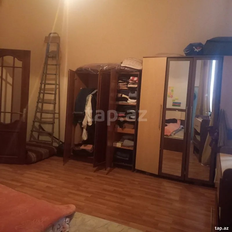 Kirayə verilir 3 otaqlı həyət evi