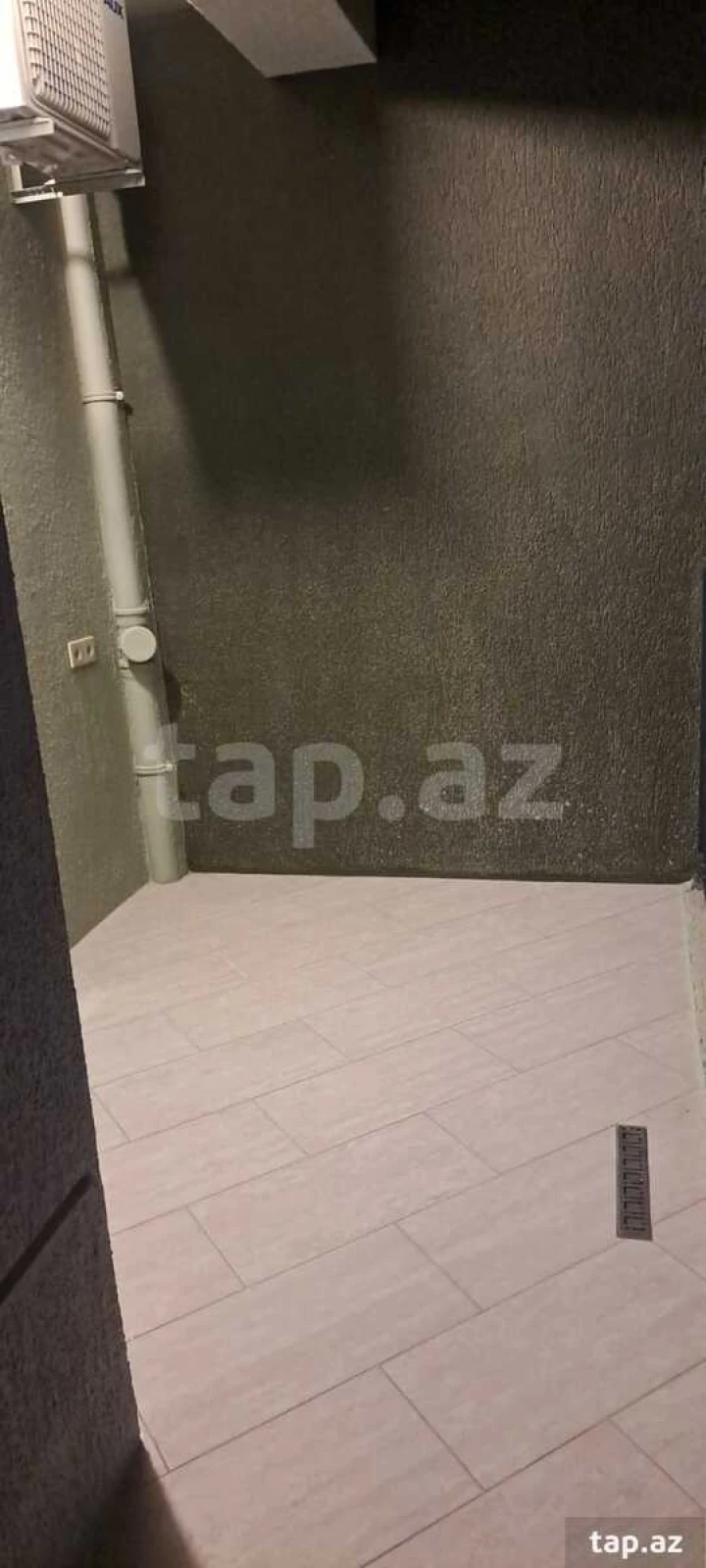 Kirayə verilir 2 otaqlı yeni tikili 65 m²