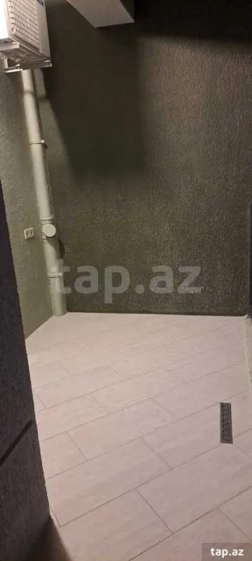 Kirayə verilir 2 otaqlı yeni tikili 65 m²