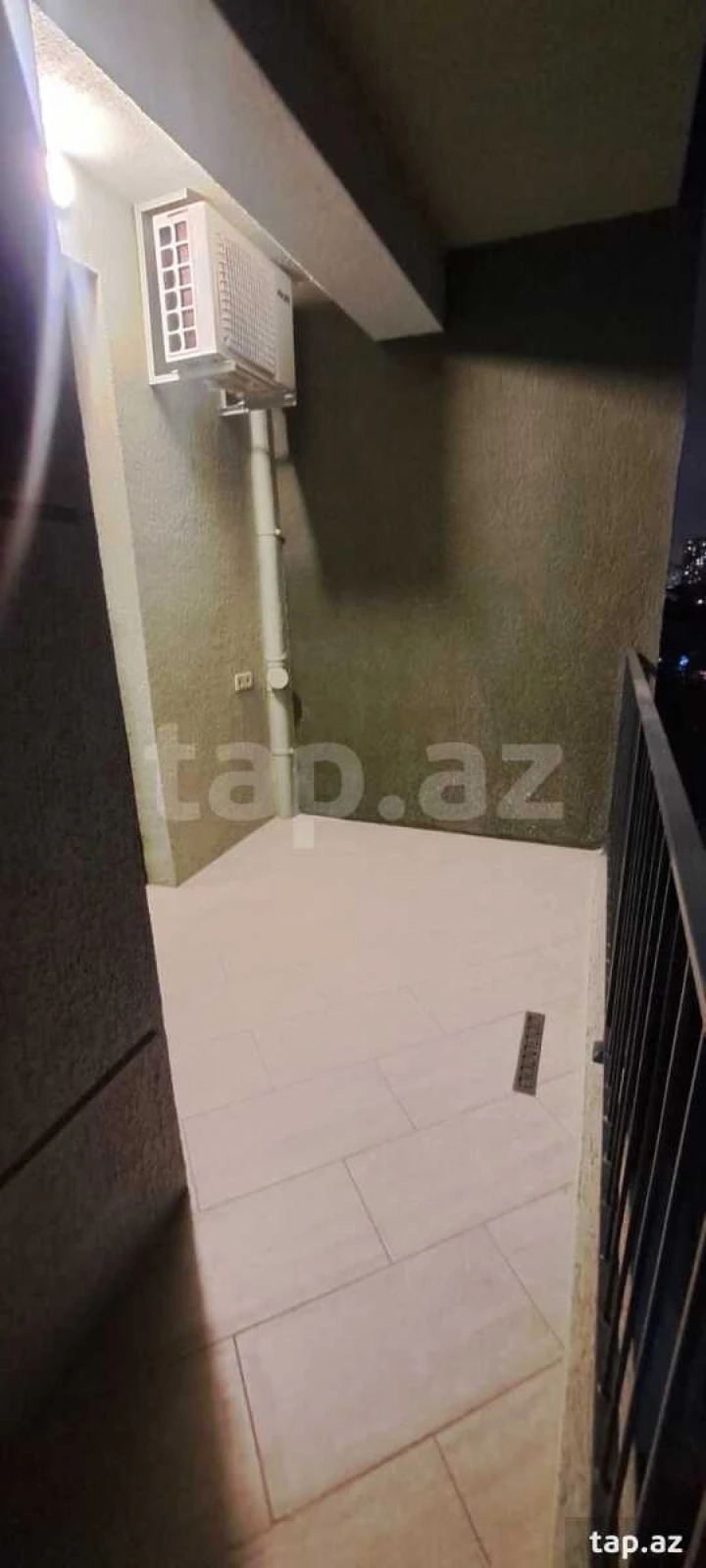 Kirayə verilir 2 otaqlı yeni tikili 65 m²