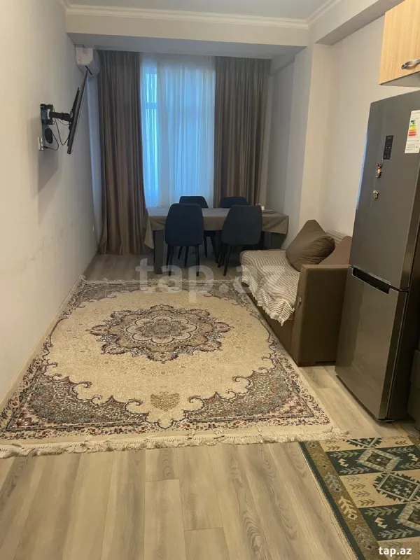 Kirayə verilir 2 otaqlı yeni tikili 66 m²