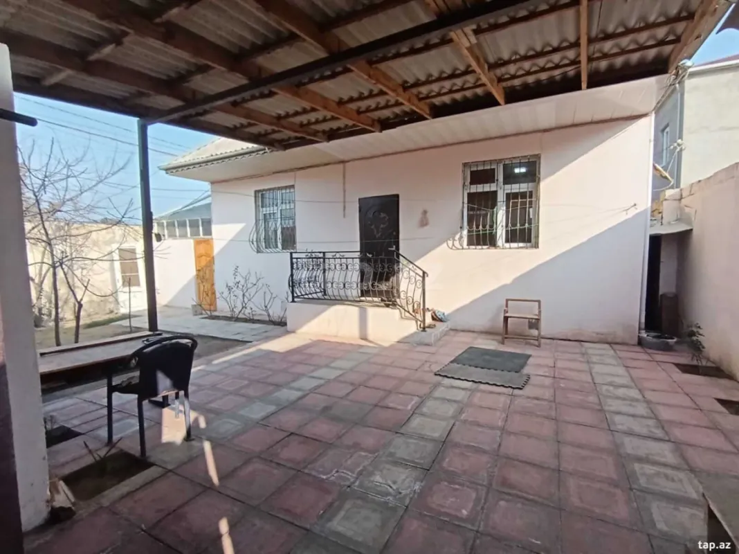 Satılır 3 otaqlı həyət evi