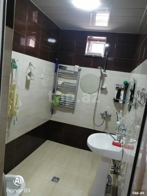 Satılır 3 otaqlı həyət evi