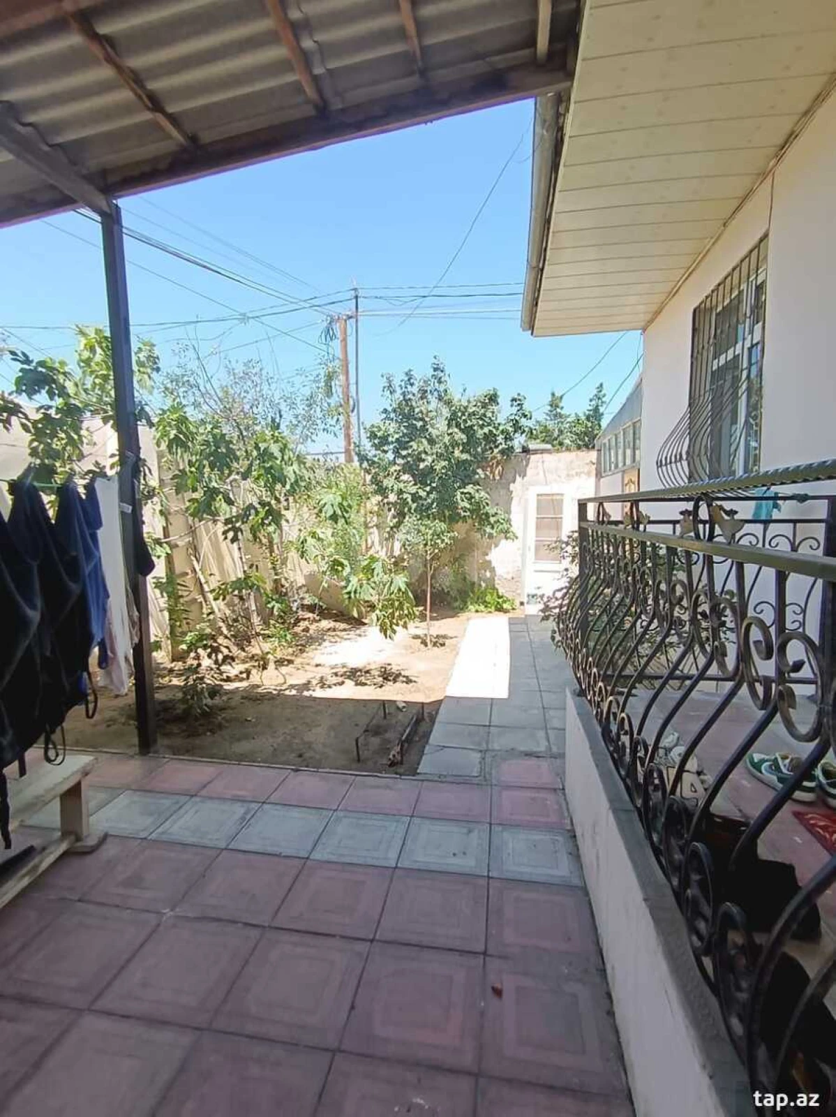 Satılır 3 otaqlı həyət evi