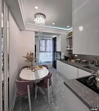 Satılır 2 otaqlı yeni tikili 100 m²