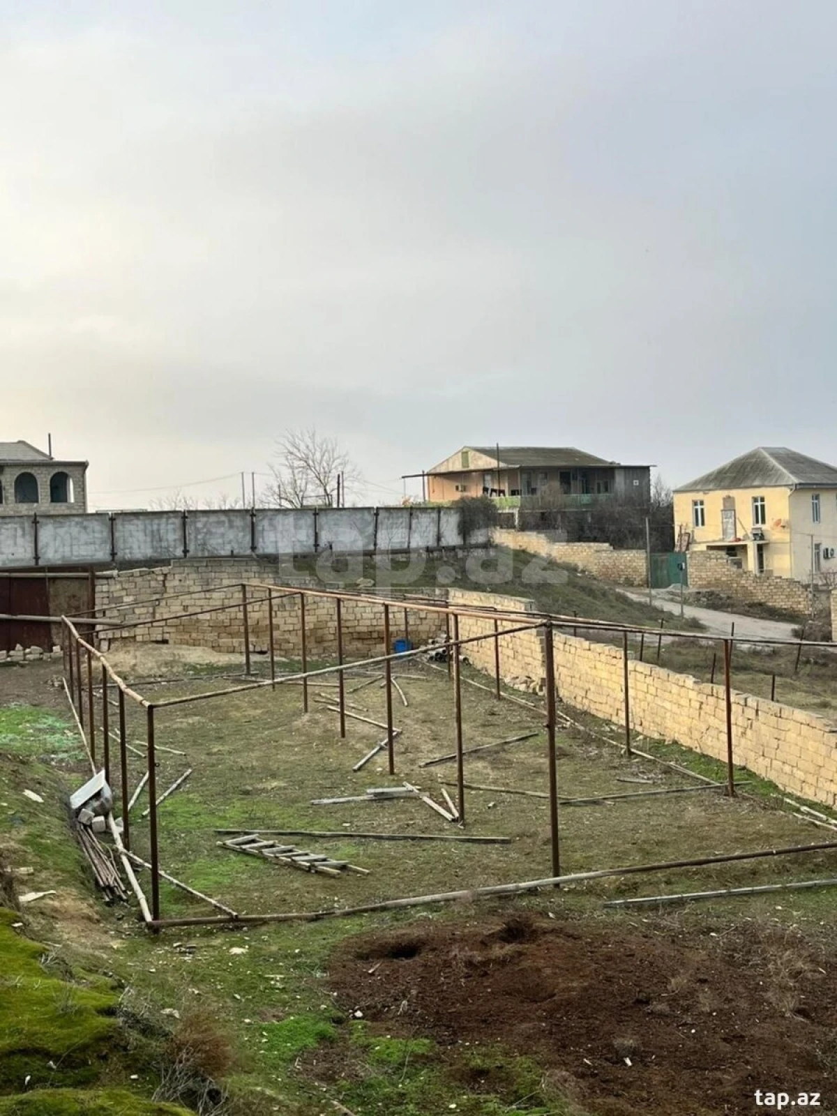 Satılır torpaq sahəsi