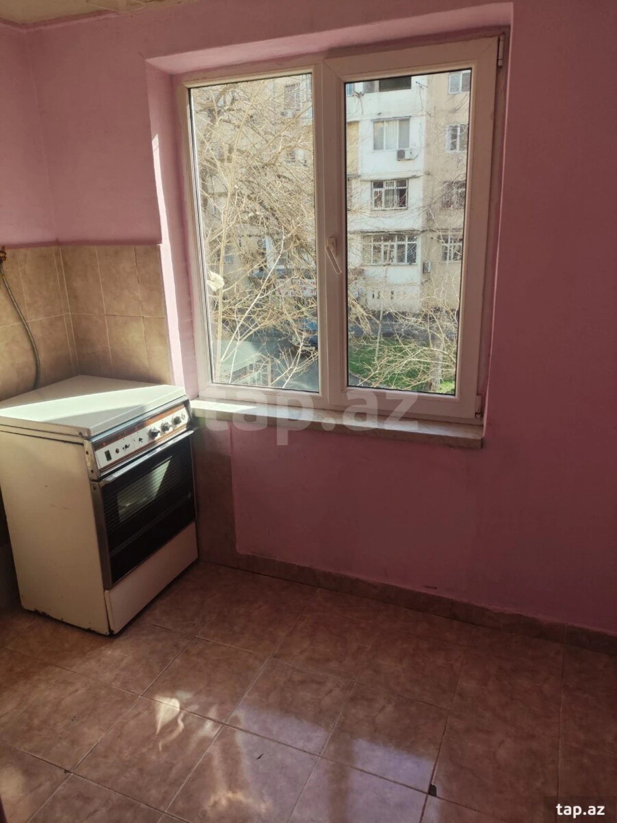Kirayə verilir 2 otaqlı mənzil 50 m²