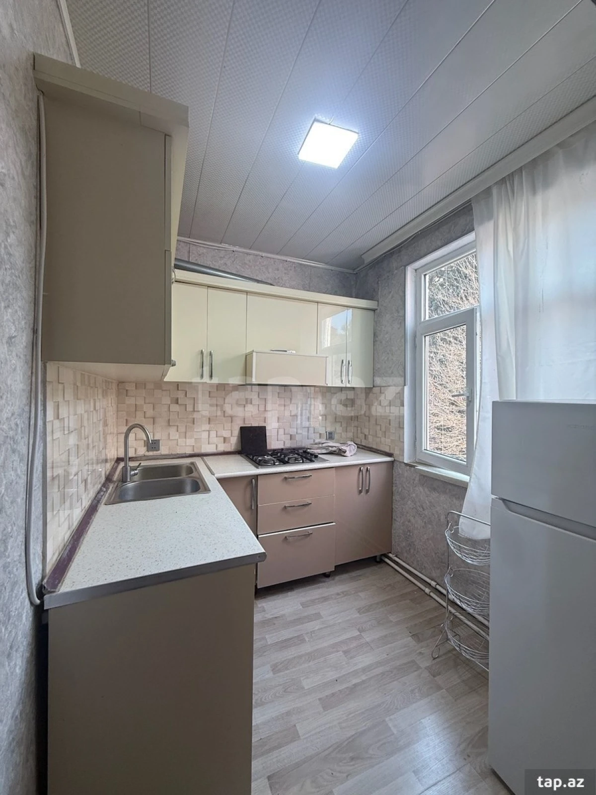 Kirayə verilir 2 otaqlı mənzil 55 m²